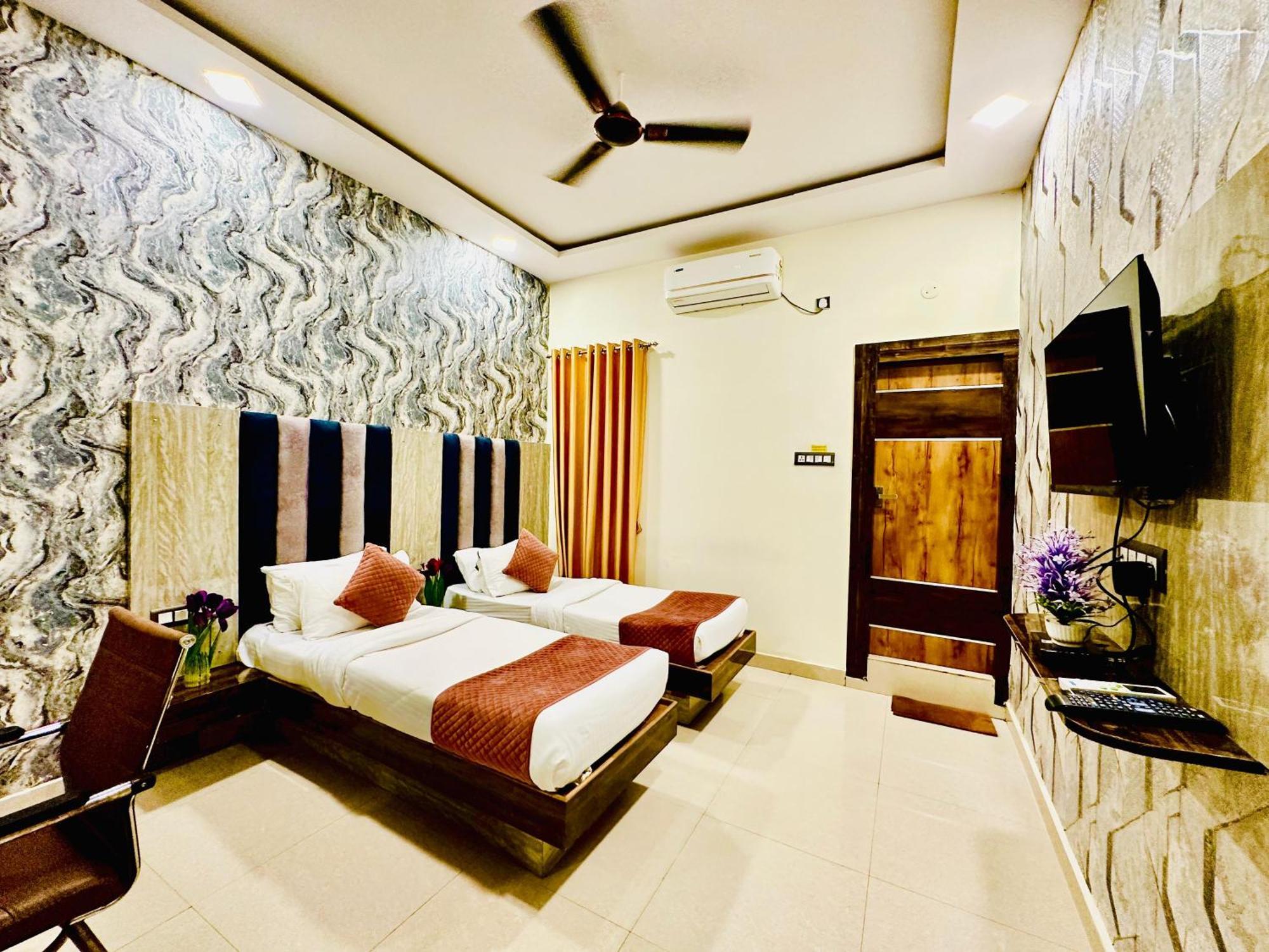 Hotel Sky International- Airport Zone Hyderabad 商沙巴 外观 照片