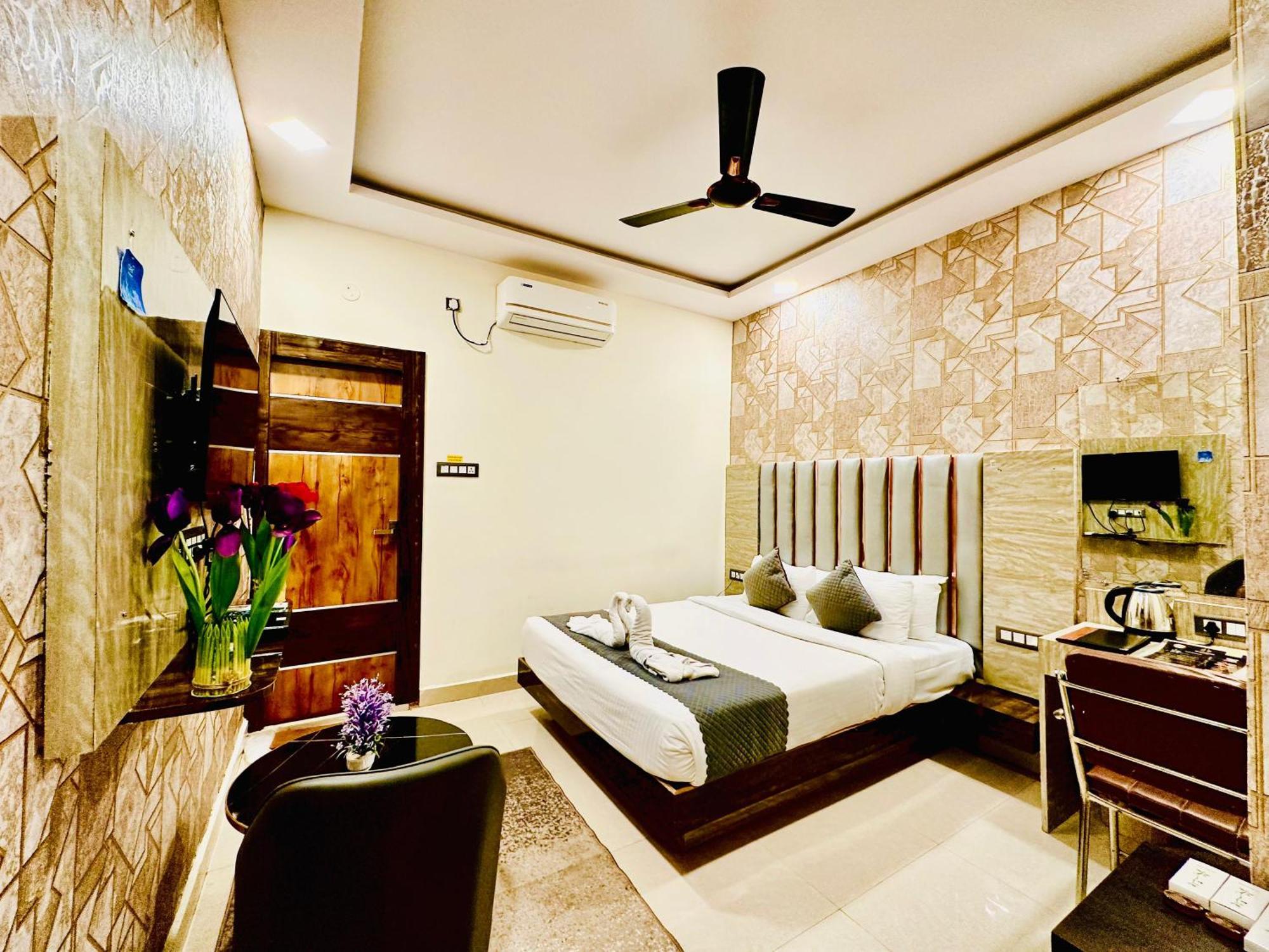 Hotel Sky International- Airport Zone Hyderabad 商沙巴 外观 照片