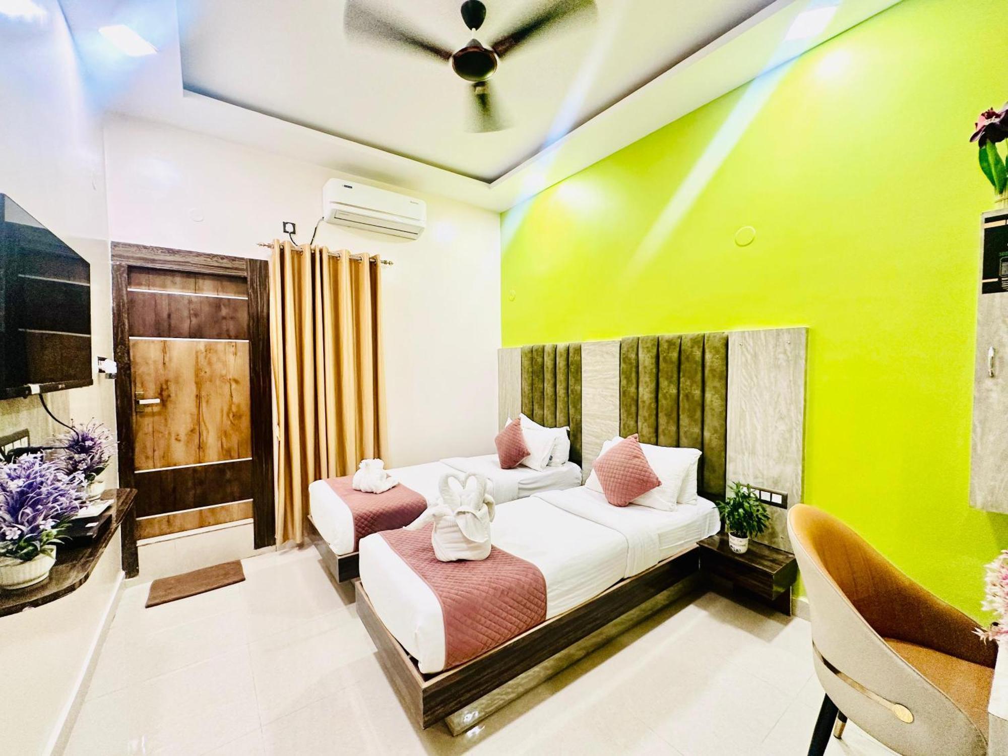 Hotel Sky International- Airport Zone Hyderabad 商沙巴 外观 照片