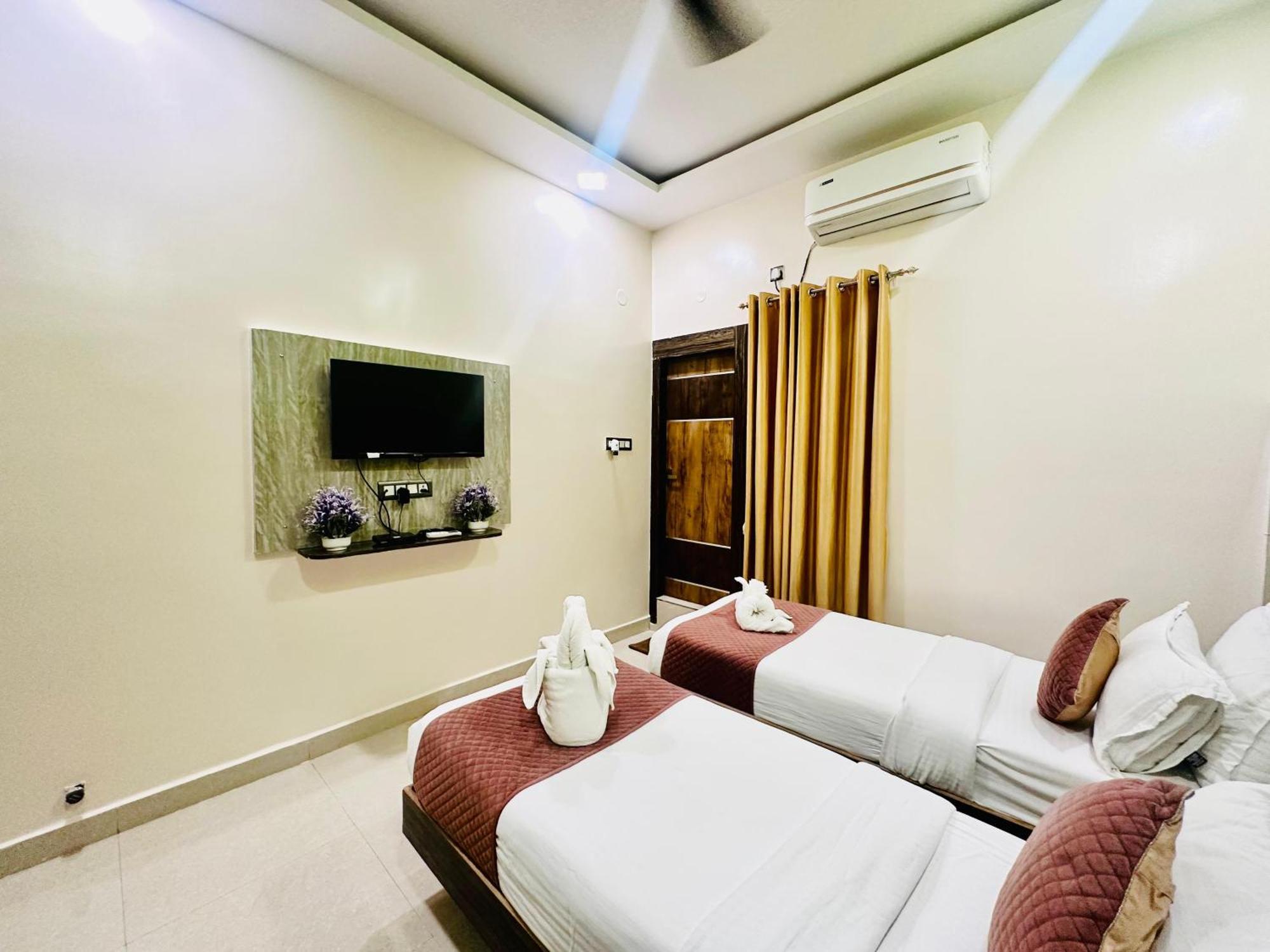 Hotel Sky International- Airport Zone Hyderabad 商沙巴 外观 照片