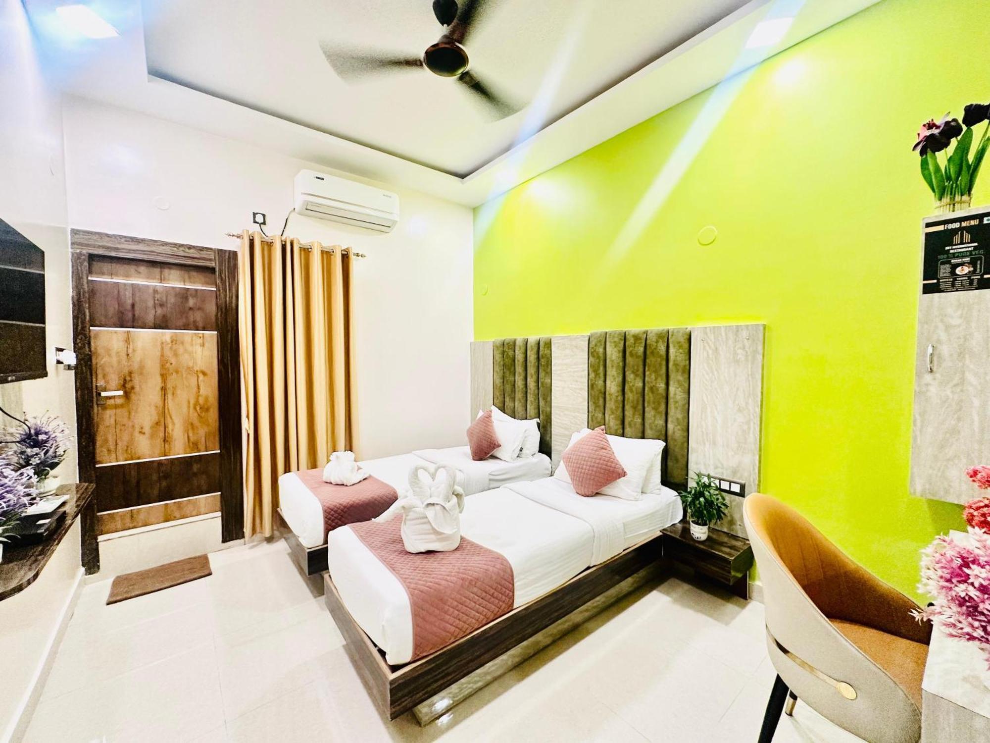 Hotel Sky International- Airport Zone Hyderabad 商沙巴 外观 照片